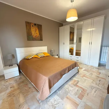 Residenza Aurora By World Apartment Loano