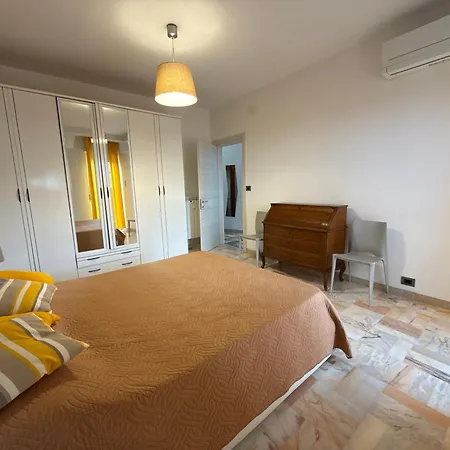 Residenza Aurora By World Apartment Loano